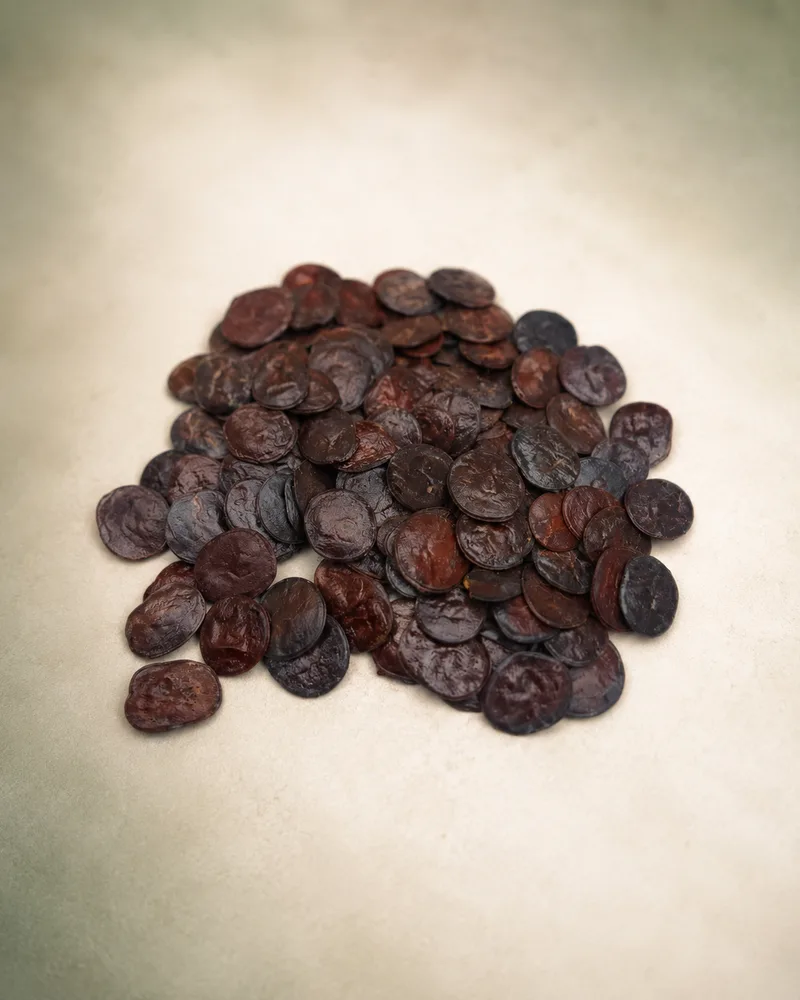 Yopo seeds in a bowl